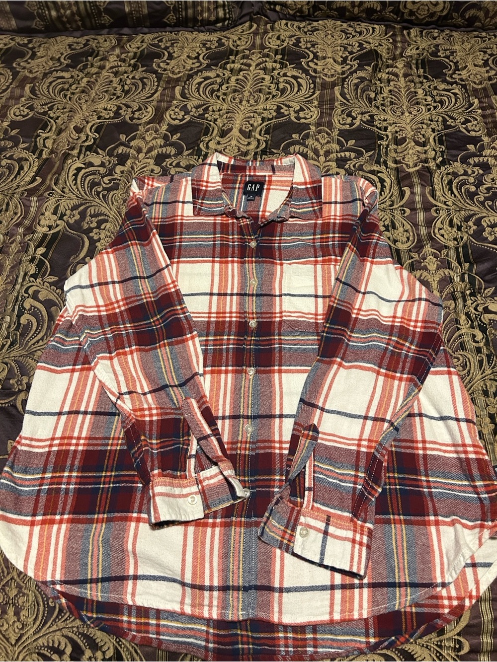 GAP Women's Red Flannel Plaid LS Shirt Large